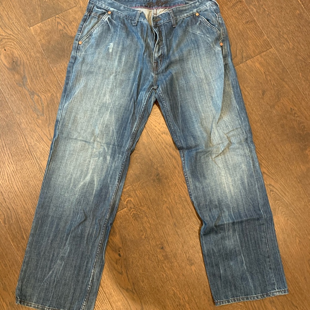 RsRv stylish mens distressed blue jeans sz 38